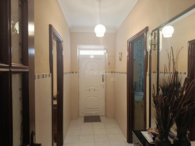 Casa en venta en Puertollano, Carretera de Córdoba Libertad. REF 26050 Vivienda unifamiliar de 4 habitaciones con patio. Casas.