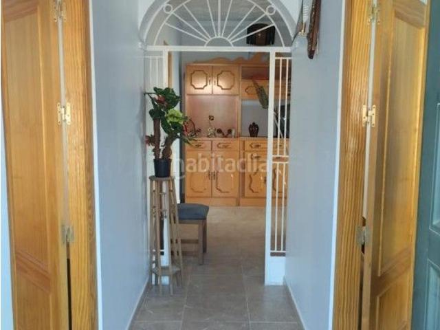 Casa en venta en Puertollano, El Poblado Abulagar. REF 24131 CASA en ZONA POBLADO para ENTRAR A VIVIR. Casas.