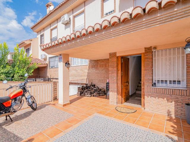 Casa en venta en Pulianas. Amplia casa en Pulianas, ideal para entrar a vivir. Casas.