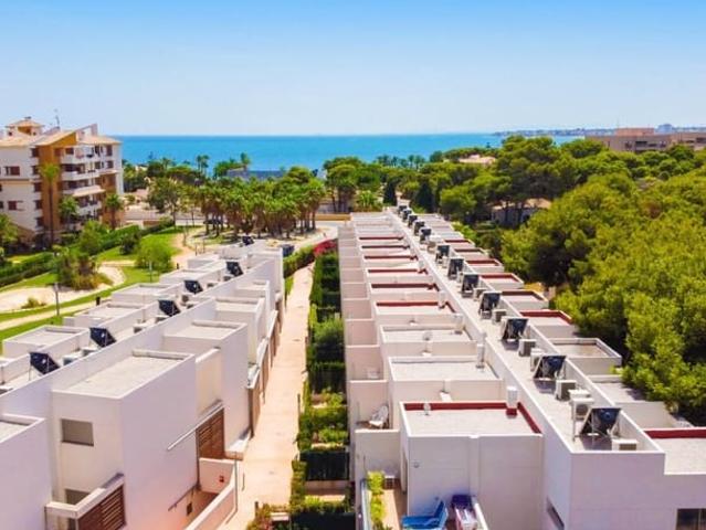Casa en venta en Punta Prima, Alicante Costa Blanca