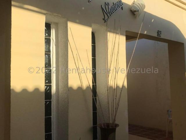 Casa en Venta en Punto Fijo Falcón 114 m2. 3 hab
