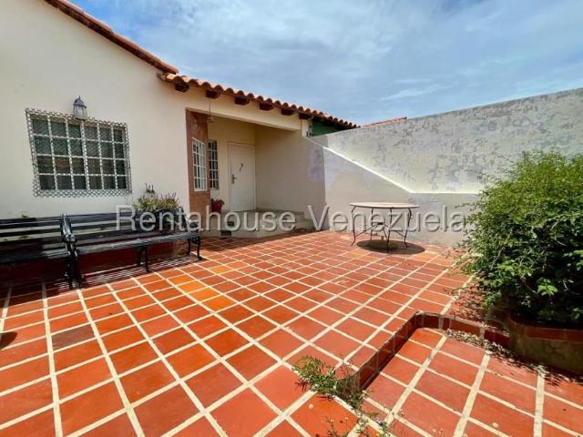 Casa en Venta en Punto Fijo Falcón 260 m2. 3 hab