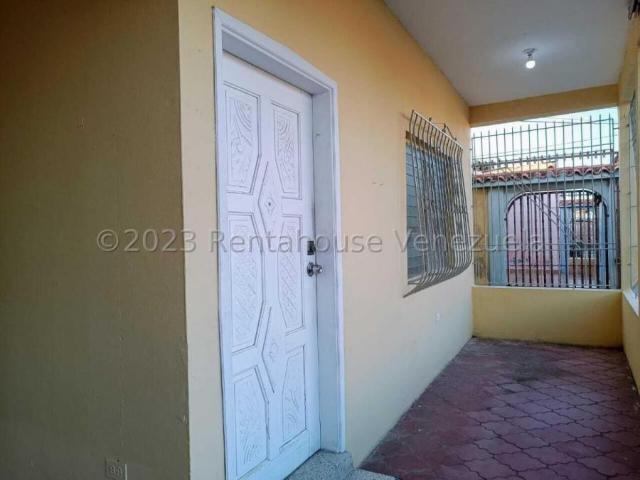 Casa en Venta en Punto Fijo Falcón 210 m2. 4 hab