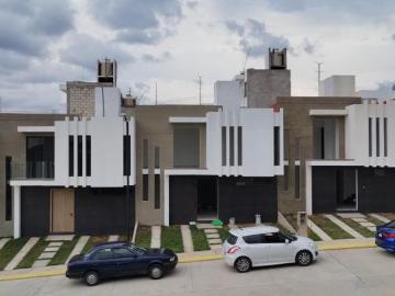 CASA EN VENTA EN PACHUQUILLA, HIDALGO