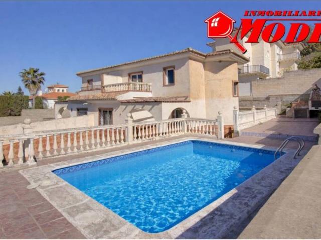 Casa en Venta en Padul