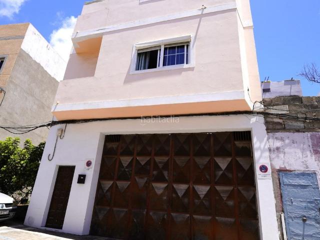 Casa en venta en Palmas de Gran Canaria Las, San Cristóbal Playa de la Laja. Amplia Propiedad en Las Palmas Ideal para Familias y Inversionistas. Casas Palmas de Gran Canaria.