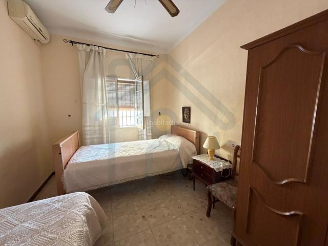 Casa en venta en Palacios y Villafranca Los. CASA EN EL CENTRO. Casas Palacios y Villafranca.