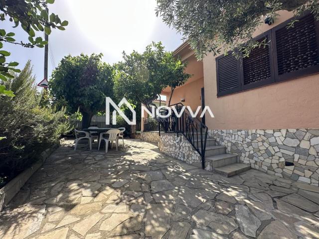 Casa en venta en Palafolls. Casas.