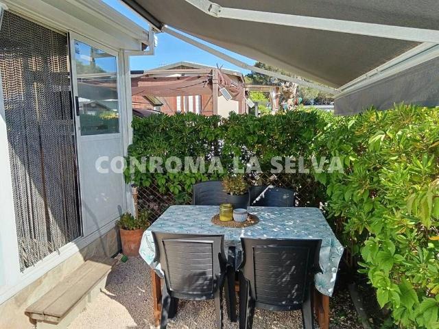 Casa en venta en Palafolls, de 40 m² 3 habitaciones por 81.000