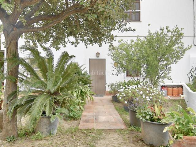 Casa en venta en Palafrugell, La Punxa Costa Brava. Amplia casa de pueblo estilo rustica, con jardín privado en Palafrugell. Casas.