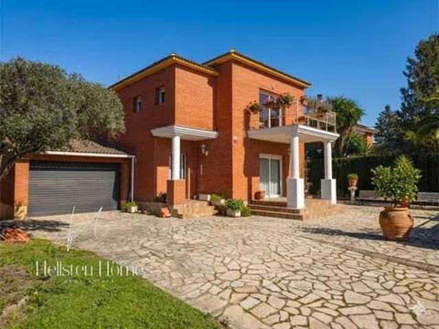 Casa en Venta en Pallejà