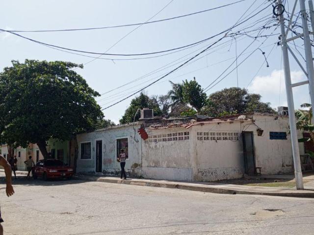 Casa en Venta en Pampatar Maneiro Nueva Esparta 2 hab