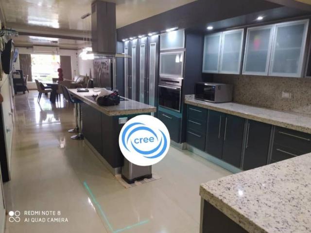 Casa en Venta en Pampatar Nueva Esparta 300 m2. 4 hab
