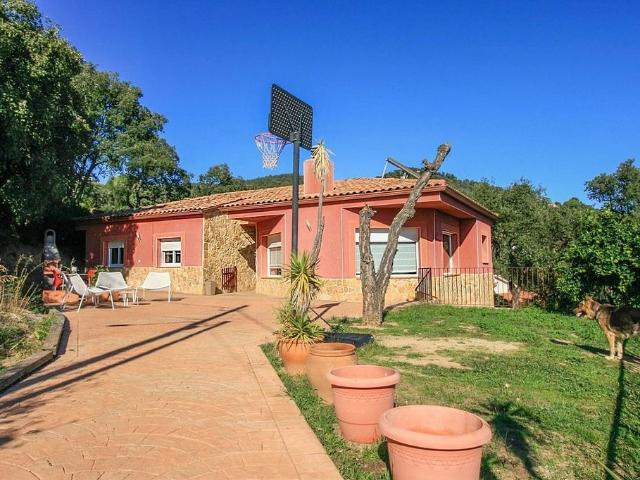 Casa en venta en pasaje De Sant Miquel, Santa Cristina d´Aro, de 120 m² 4 habitaciones por 399.000 €
