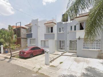 Casa en venta en Paseo de las Cañadas, Tlaquepaque Jalisco CLP