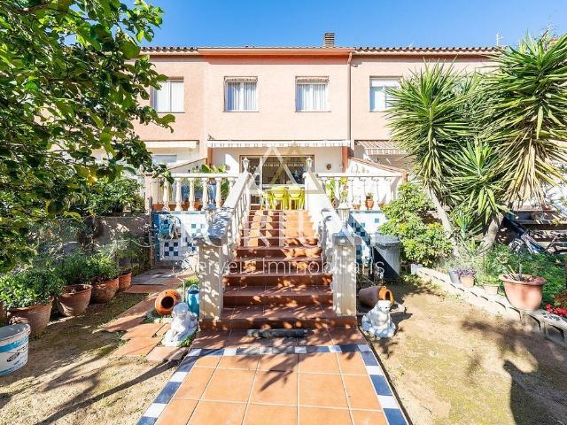 Casa en venta en paseo De Ronda Botarell, Botarell, de 110 m² 3 habitaciones por 233.900 €