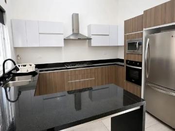 Casa en Venta en Paseo del Vergel