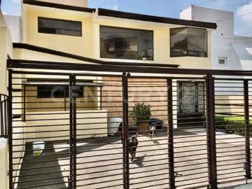 Casa en Venta en Paseos Del Bosque, Naucalpan, Estado de México