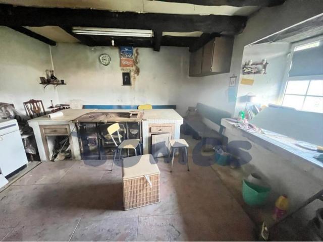 Casa en venta en Pastoriza A. Casa rural para restaurar en A Pastoriza, cerca de Meira y Muimenta. Casas Pastoriza.
