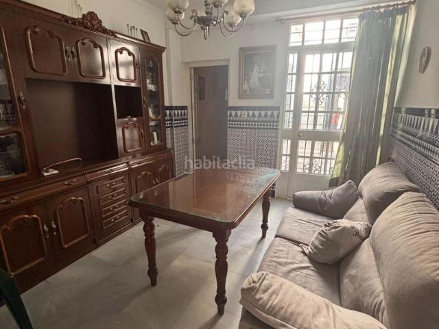 Casa en venta en Paradas. VIVIENDA EN VENTA !. Casas.