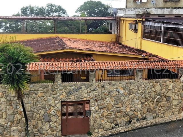 Casa en Venta en Parcelamiento Cortada del guayabo, Municipio Guaicaipuro