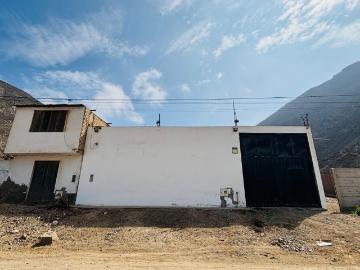 Casa en Venta en Parque Picapiedra Pachacamac