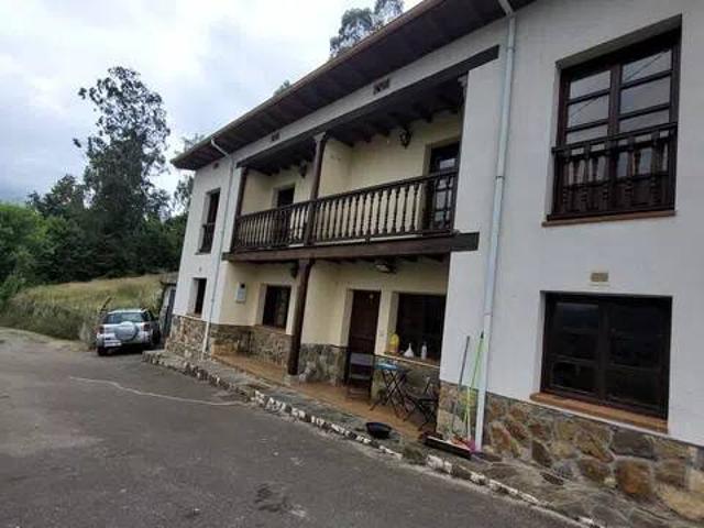 Casa en Venta en Parres