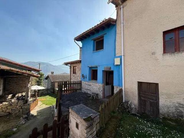 Casa en Venta en Parres