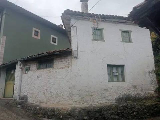 Casa en Venta en Parres