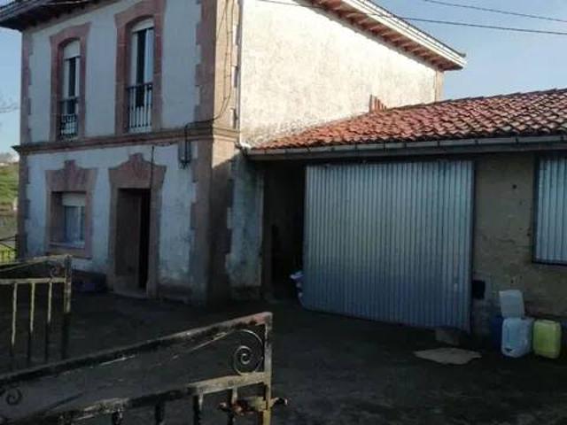 Casa en Venta en Parres
