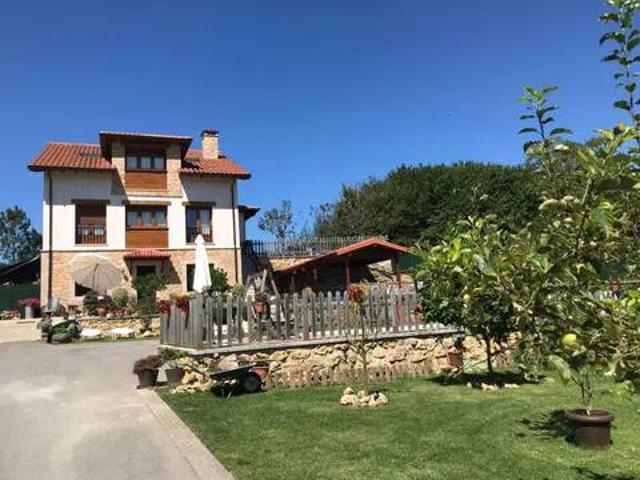 Casa en Venta en Parres