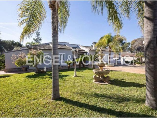 Casa en Venta en Paterna