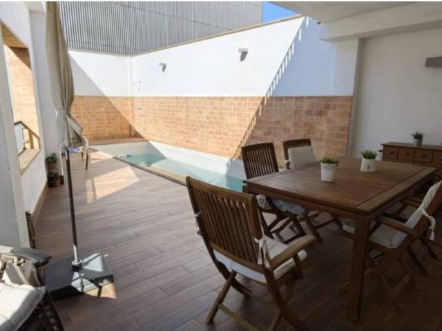 Casa en Venta en Paterna