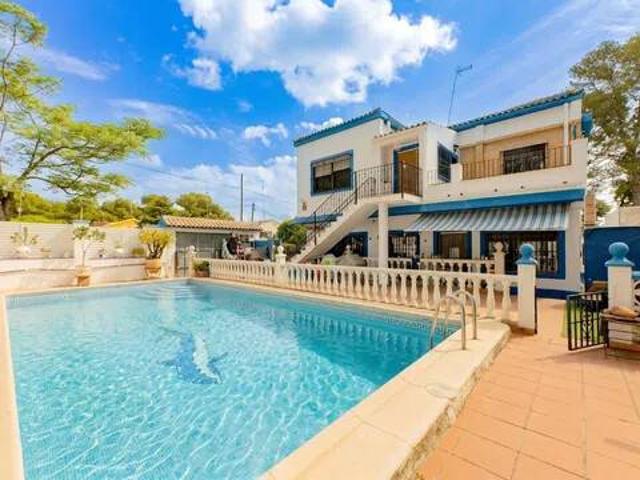 Casa en Venta en Paterna