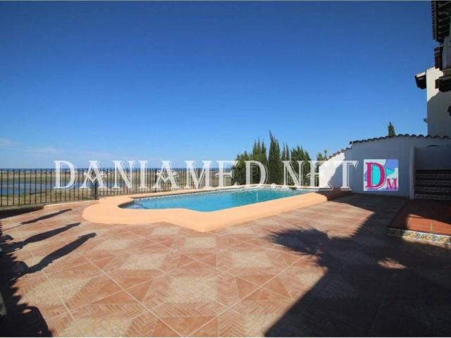 Casa en Venta en Pego