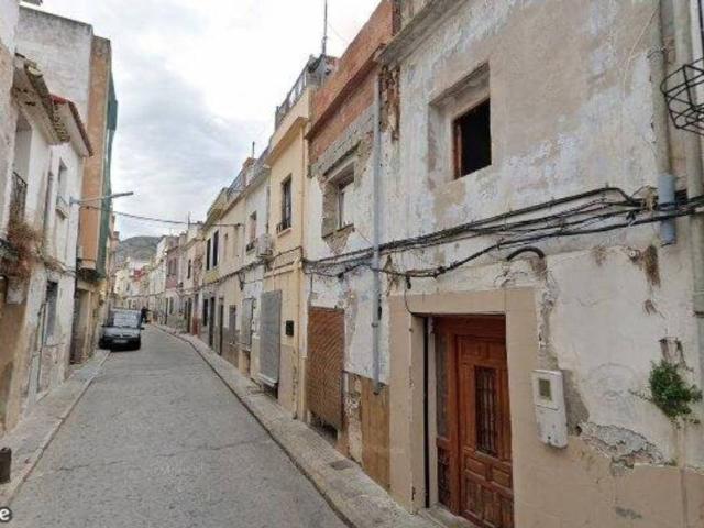 Casa en Venta en Pego