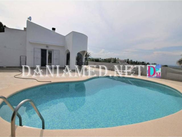 Casa en Venta en Pego