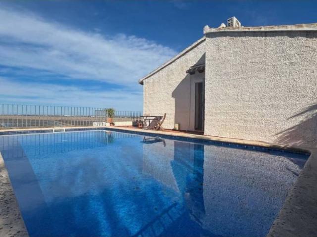 Casa en Venta en Pego