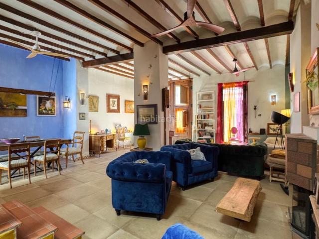 Casa en venta en Pego. Casa con encanto en el corazón de Pego Espaciosa, reformada y llena de carácter. Casas.