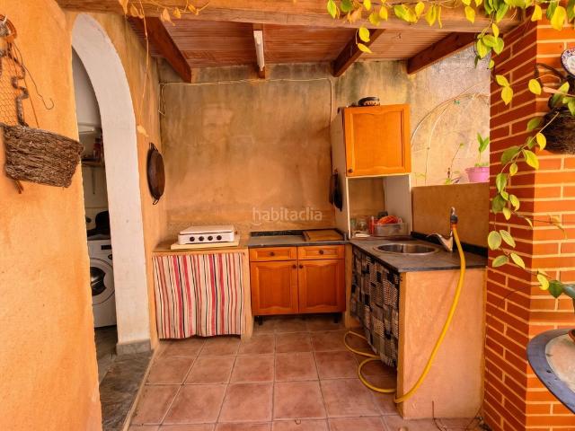 Casa en venta en Pego. Casa de pueblo con patio Pego. Casas.