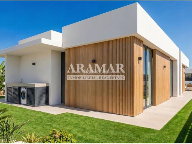 Casa en venta en Pego. Aramar Villas. Villa Exclusiva en Zona Premium de Pego. Casas.