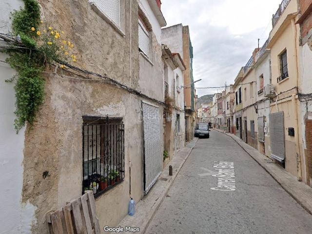 Casa en venta en Pego. SE VENDE inmueble ALQUILADO en Pego. Casas.