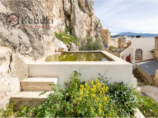 Casa en Venta en Pegalajar