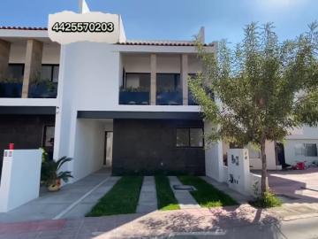 Casa en venta en Pedregal de Schoenstatt, Cancún, Querétaro