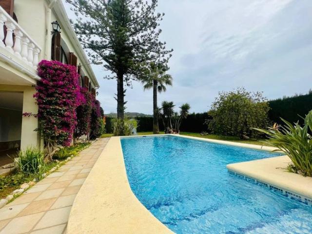 Casa en Venta en Pedreguer