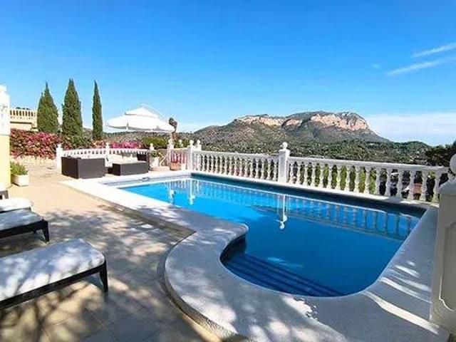 Casa en Venta en Pedreguer