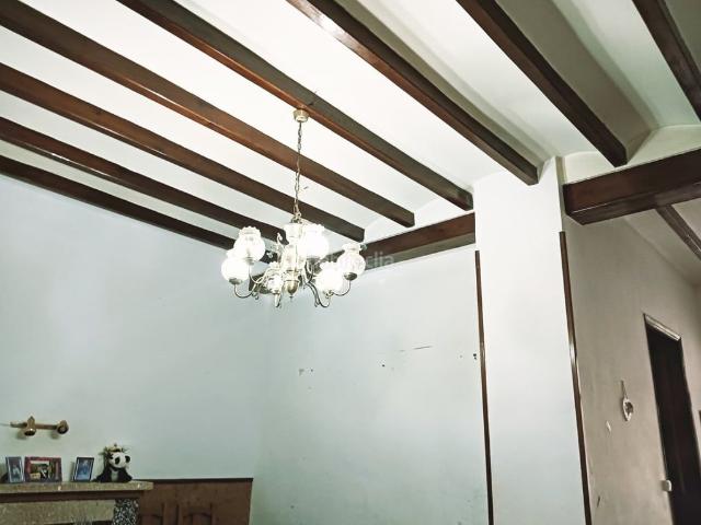 Casa en venta en Pedreguer, Centro. Casa en venta de 3 dormitorios con jardín en Pedreguer. Casas.
