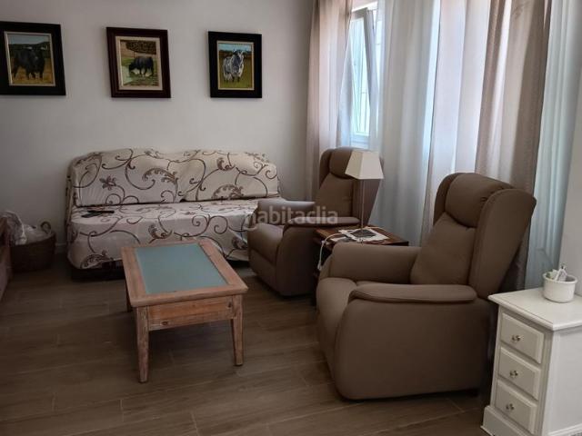 Casa en venta en Pedroso El. Preciosa casa de obra nueva con patio en El Pedroso!. Casas Pedroso.