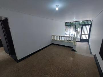 Casa En Venta En Pereira En Av. 30 De Agosto V355606
