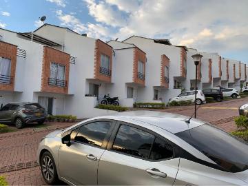 Casa En Venta En Pereira En Villa Olimpica V311008